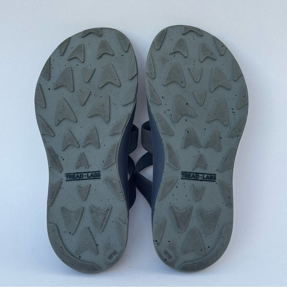 Gray Treadlabs Sandals Women's 10 - Picture 4 of 12
